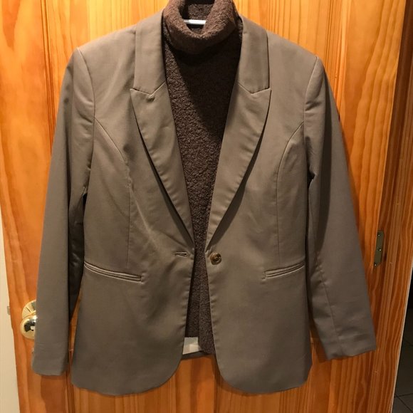 H&M Jacket - Picture 7 of 8